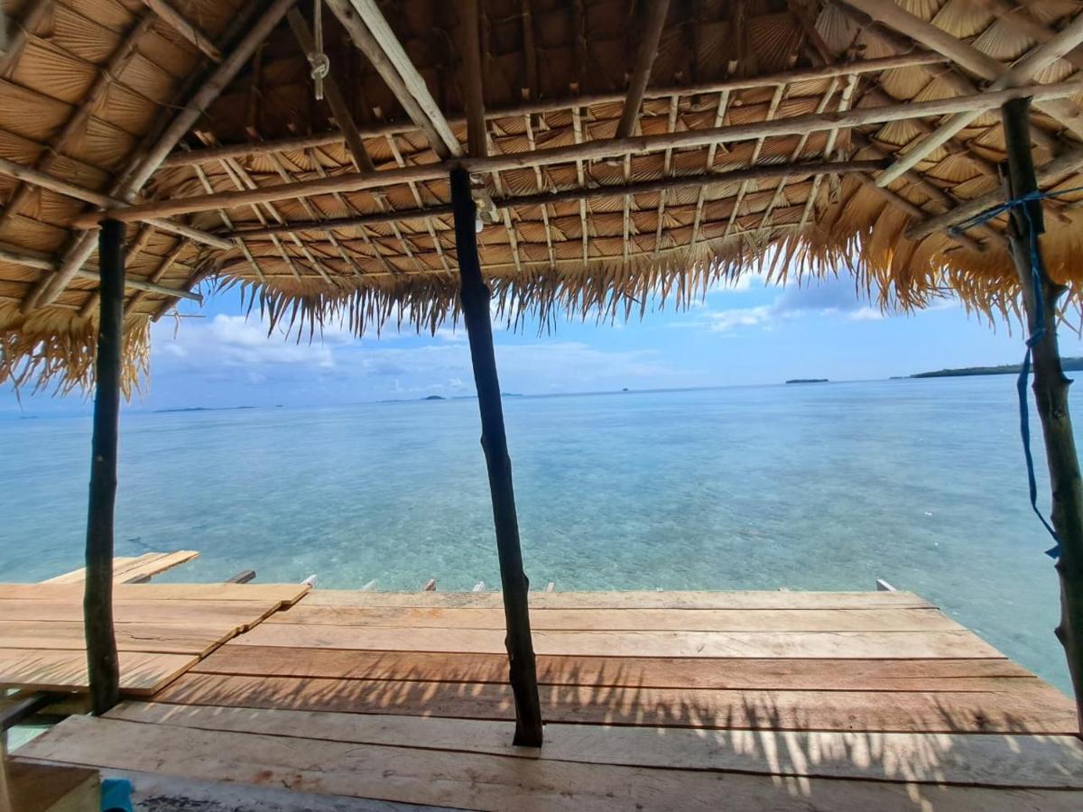 Coco Huts Guest House Waisai Zewnętrze zdjęcie