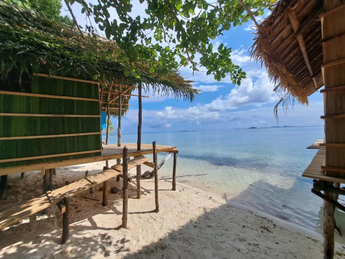 Coco Huts Guest House Waisai Zewnętrze zdjęcie